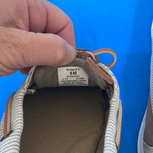 Sperry size 8 shoes - Picture 9 of 9